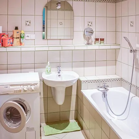 2 Bedroom Beautiful In